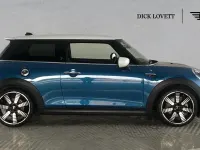 Used Mini Cooper S Exclusive 176 HP (129 kW) 2024 Blue Hatchback