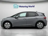 Usado VW ID.3 Pro Performance 150 kW (204 CV) 2022 Gris Utilitario