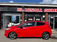 Used Ford Fiesta ST 182 HP (133 kW) 2015 Red Hatchback