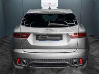 Begagnad Jaguar E-Pace R-Dynamic 180 HK (132 kW) 2018 Silver SUV