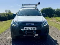 Used Isuzu D-Max 2017 White Pickup