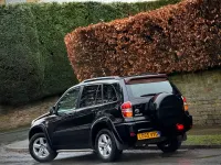 Used Toyota RAV4 147 HP (108 kW) 2005 Black SUV