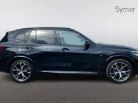 Gebraucht BMW X5 M Sport 282 PS (207 kW) 2023 Schwarz SUV