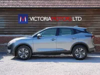 Używany Nissan Qashqai Acenta Premium 2022 Szary SUV