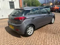 Used Hyundai i20 SE 84 HP (61 kW) 2017 Grey Hatchback