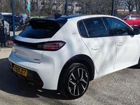 Used Peugeot 208 GT 134 HP (98 kW) 2025 White Hatchback