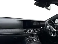 Usado Mercedes E300 AMG Line Premium 2020 Branco Carrinha
