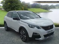 Used Peugeot 3008 Premium 130 HP (95 kW) 2018 White SUV
