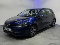 Used VW Golf VII SE 110 HP (80 kW) 2018 Blue Hatchback