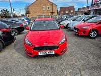 Used Ford Focus Zetec 115 HP (84 kW) 2015 Red Hatchback