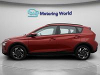 Usado Hyundai Bayon SE 100 HP (73 kW) 2023 Vermelho SUV