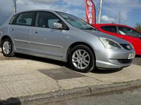 Begagnad Honda Civic SE 108 HK (79 kW) 2004 Silver Halvkombi