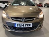 Used Vauxhall Astra Elite 165 HP (121 kW) 2014 Brown Estate