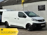 Used Vauxhall Vivaro S 120 HP (88 kW) 2020 White MPV