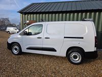 New Citroën Berlingo 100 HP (73 kW) 2025 White MPV