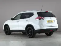 Używany Nissan X-Trail N-Vision 177 KM (130 kW) 2017 Biały SUV