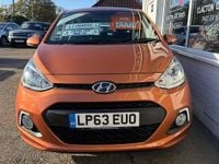 Used Hyundai i10 Premium 87 HP (63 kW) 2014 Orange Hatchback
