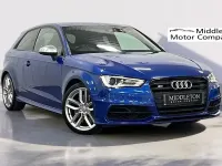 Used Audi A3 Comfort 310 HP (228 kW) 2016 Blue Hatchback
