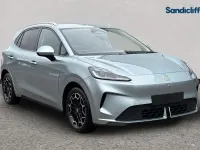 Neu MG MG4 EV 319 kW (435 PS) 2026 Grün Kleinwagen