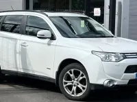 Używany Mitsubishi Outlander 2014 Biały SUV