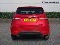Used Hyundai ix20 SE 125 HP (91 kW) 2018 Red Hatchback