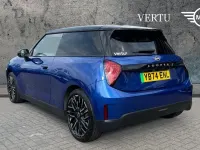 Used Mini Cooper SE Hatch 158 kW (215 HP) 2024 Blue Hatchback