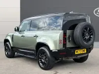 Used Land Rover Defender SE Dynamic 249 HP (183 kW) 2025 SUV