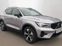 New Volvo XC40 Plus 2025 Silver SUV