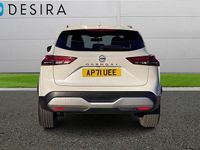Used Nissan Qashqai Tekna 155 HP (114 kW) 2021 Storm white SUV