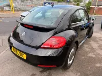 Usado VW Beetle Design 150 HP (110 kW) 2016 Preto Citadino