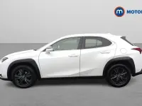 Used Lexus UX 184 HP (135 kW) 2023 White SUV