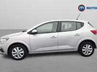 Gebraucht Dacia Sandero Expression 91 PS (66 kW) 2025 Kleinwagen