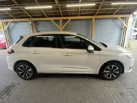 Used Citroën C4 PureTech 108 HP (79 kW) 2017 White Hatchback