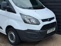 Used Ford Transit Custom 105 HP (77 kW) 2017 White Van