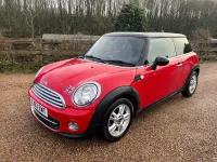 Used Mini Cooper D Hatch 112 HP (82 kW) 2013 Red Hatchback