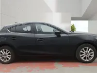 Used Mazda 3 120 HP (88 kW) 2017 Black Hatchback