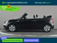 Usado Mini Cooper Cabriolet Classic 136 HP (100 kW) 2020 Preto Cabrios