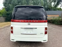 Used Nissan Elgrand 2007 Pearl white MPV