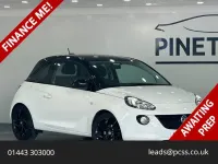 Used Vauxhall Adam S 70 HP (51 kW) 2017 White Hatchback