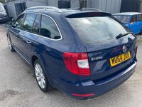 Used Skoda Superb Business Line 140 HP (102 kW) 2014 Blue Estate