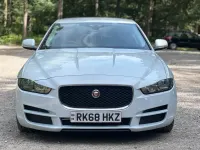Used Jaguar XE SE 163 HP (119 kW) 2018 White Sedan