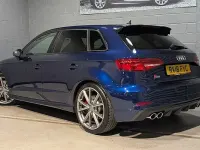 Begagnad Audi S3 Sportback Black Edition 310 HK (228 kW) 2018 Blå Halvkombi