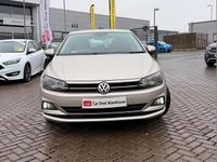 Używany VW Polo SEL 113 KM (83 kW) 2019 Srebrny Hatchback