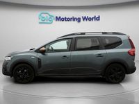 Used Dacia Jogger Extreme 141 HP (103 kW) 2024 Green MPV