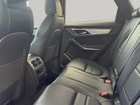 Usado Jaguar F-Pace R-Dynamic 204 HP (150 kW) 2023 Vermelho SUV