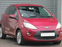 Usado Ford Ka Zetec 69 CV (50 kW) 2013 Rojo Utilitario