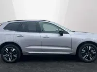 Usado Volvo XC60 Plus 345 CV (253 kW) 2025 Plateado SUV
