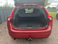 Used Volvo V60 SE 115 HP (84 kW) 2014 Red Estate