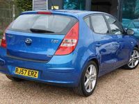 used Hyundai i30 1.6 CRDi Premium 5dr