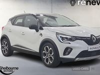 Used Renault Captur SE 143 HP (105 kW) 2022 Metallic  arctic white  SUV